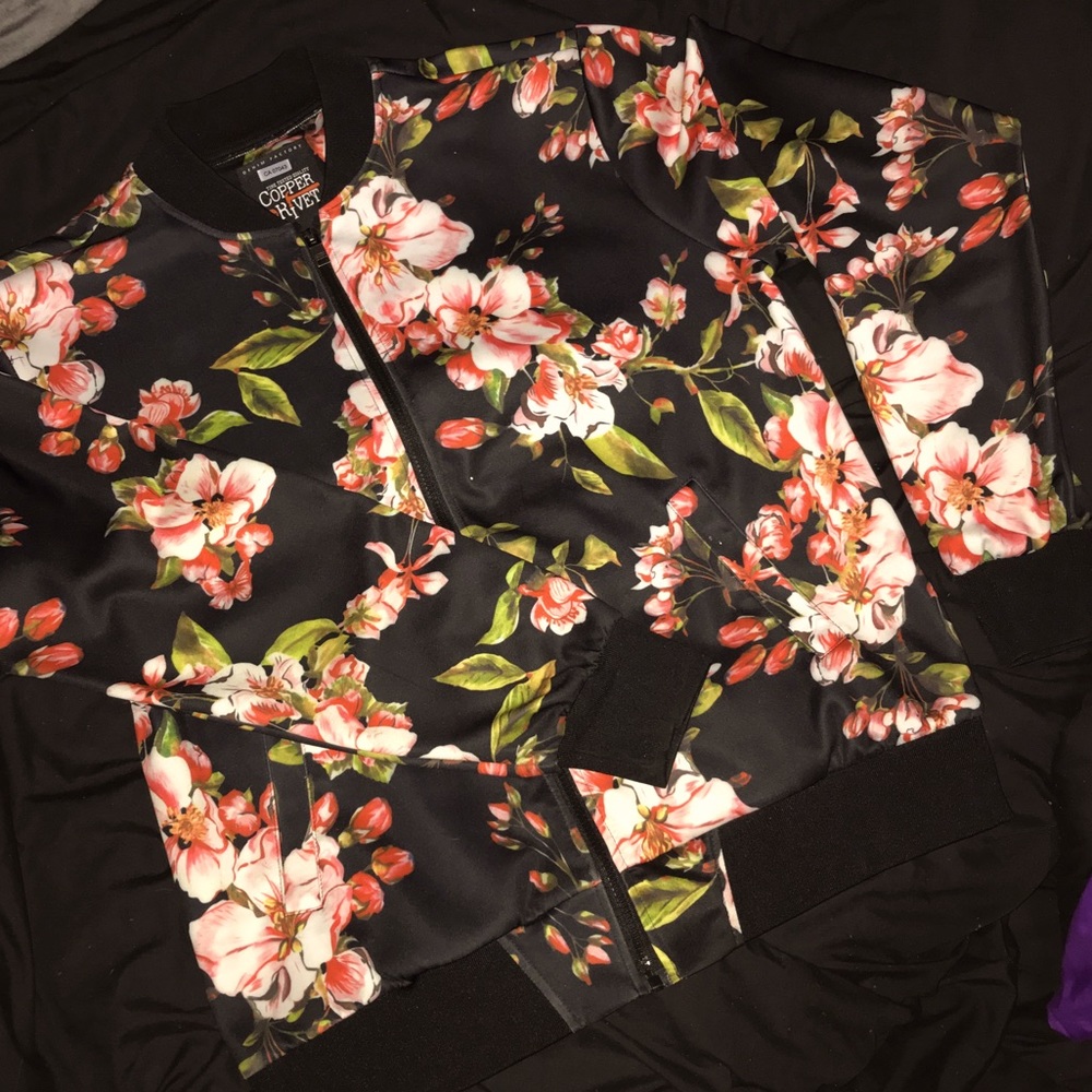 COPPER RIVET FLORAL PRINT JACKET
